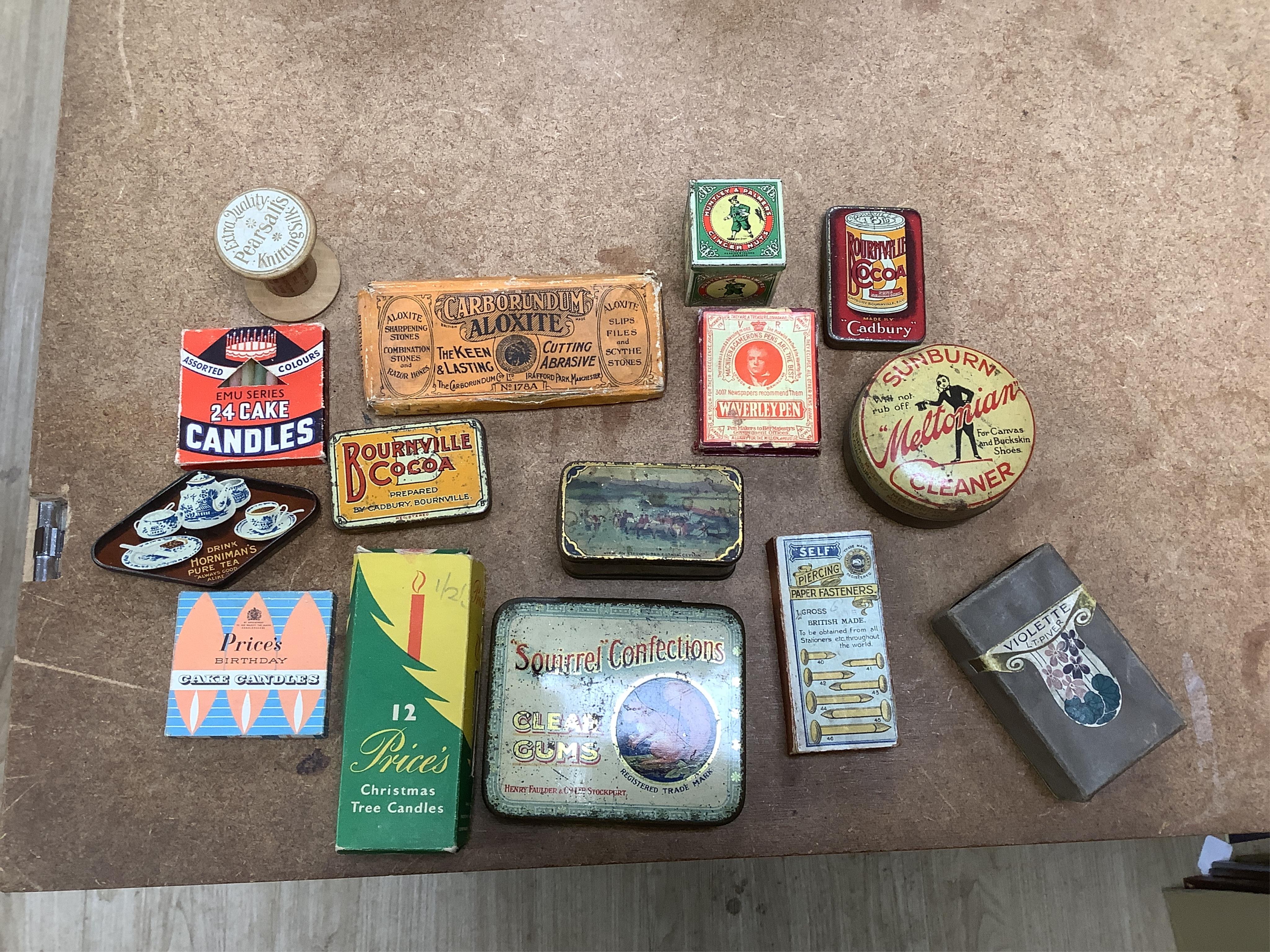 A quantity of early / mid 20th century advertising and confectionery tins. Condition - poor to fair